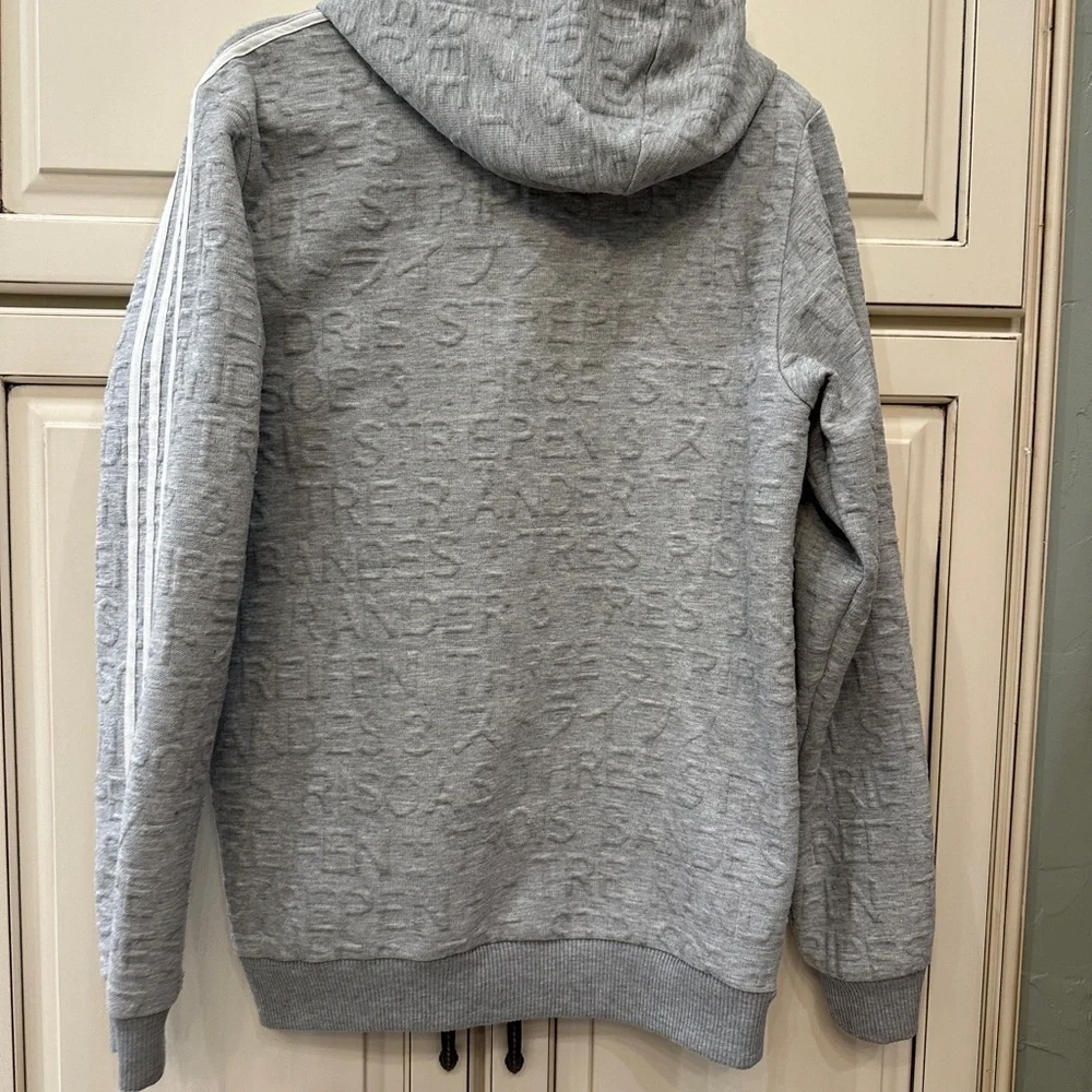 Men’s Adidas Heather Gray Sweatshirt